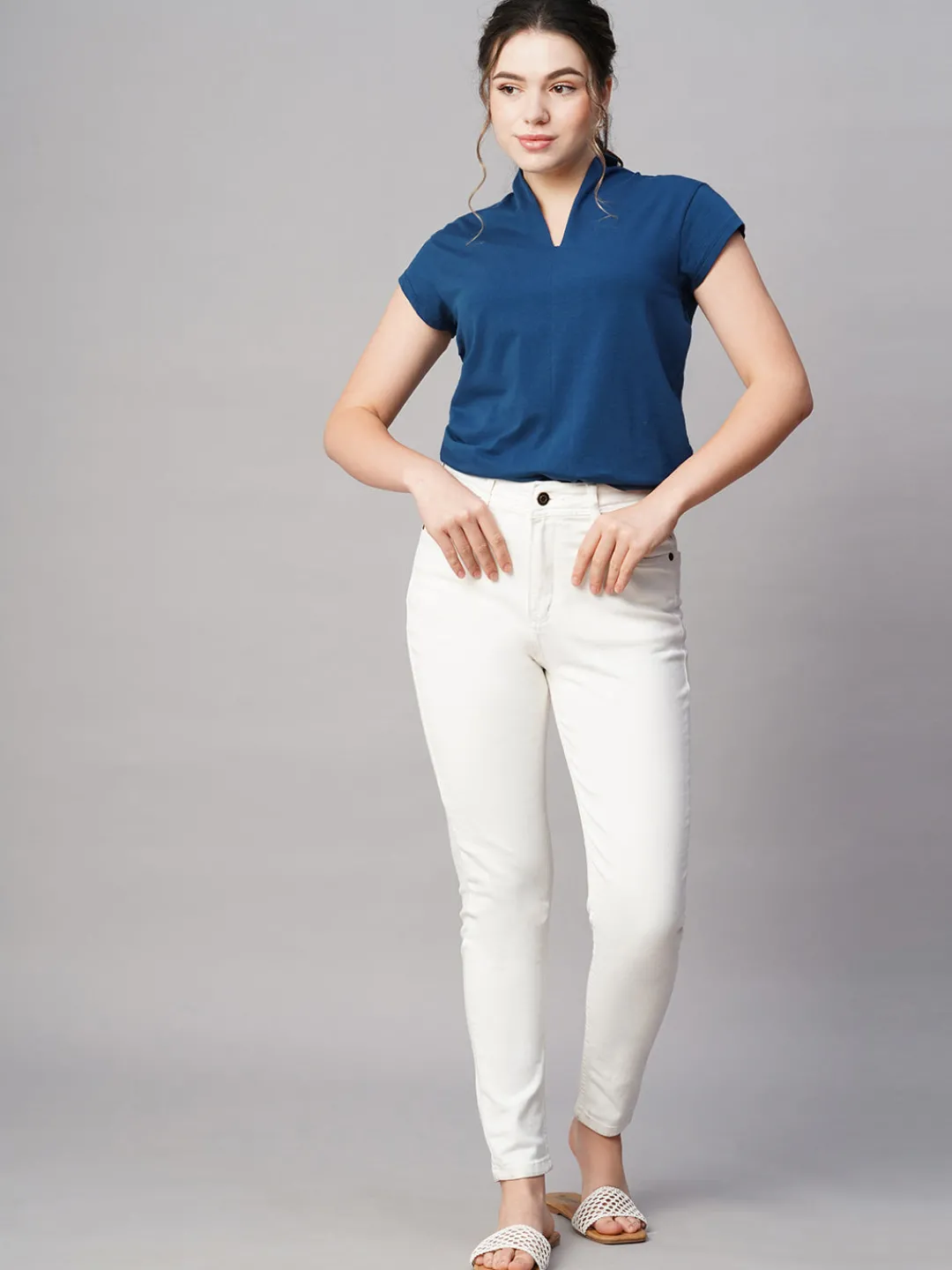 Women Cottonworld V-Neck^Women's Cotton Elastane Slim Fit Tshirt